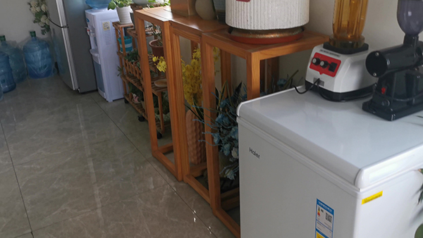 关于上班累成狗的心情说说 